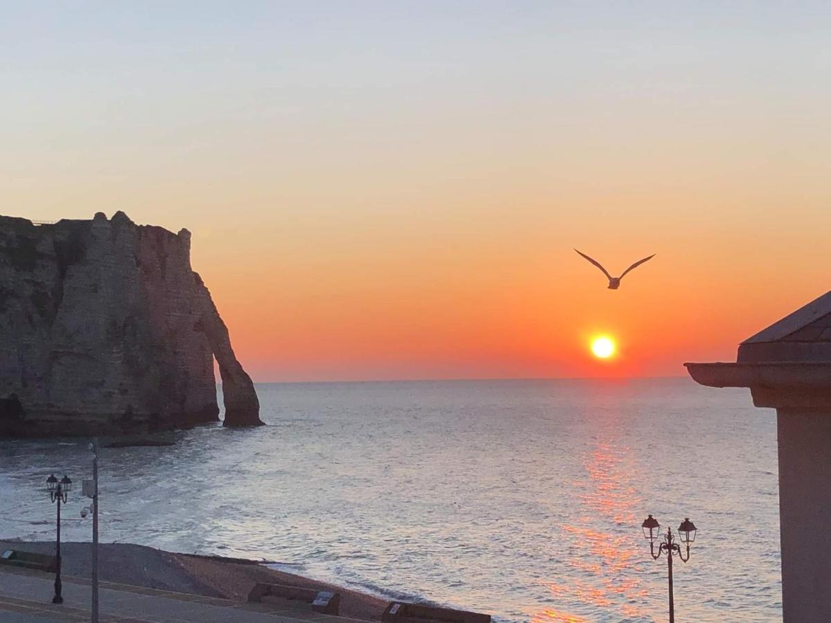 Le Noroit Vue Sur Mer Etretat Exterior photo