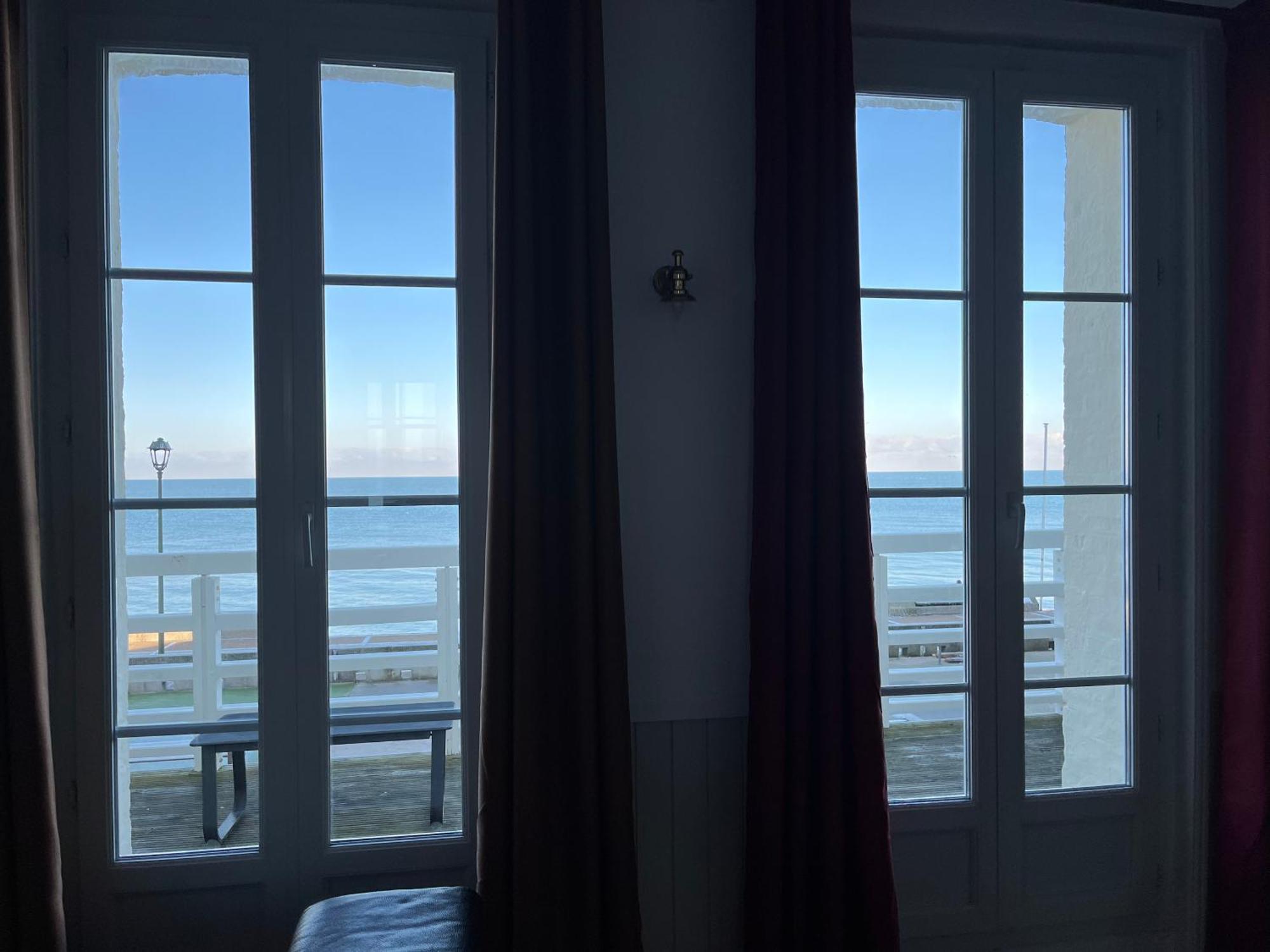 Le Noroit Vue Sur Mer Etretat Exterior photo